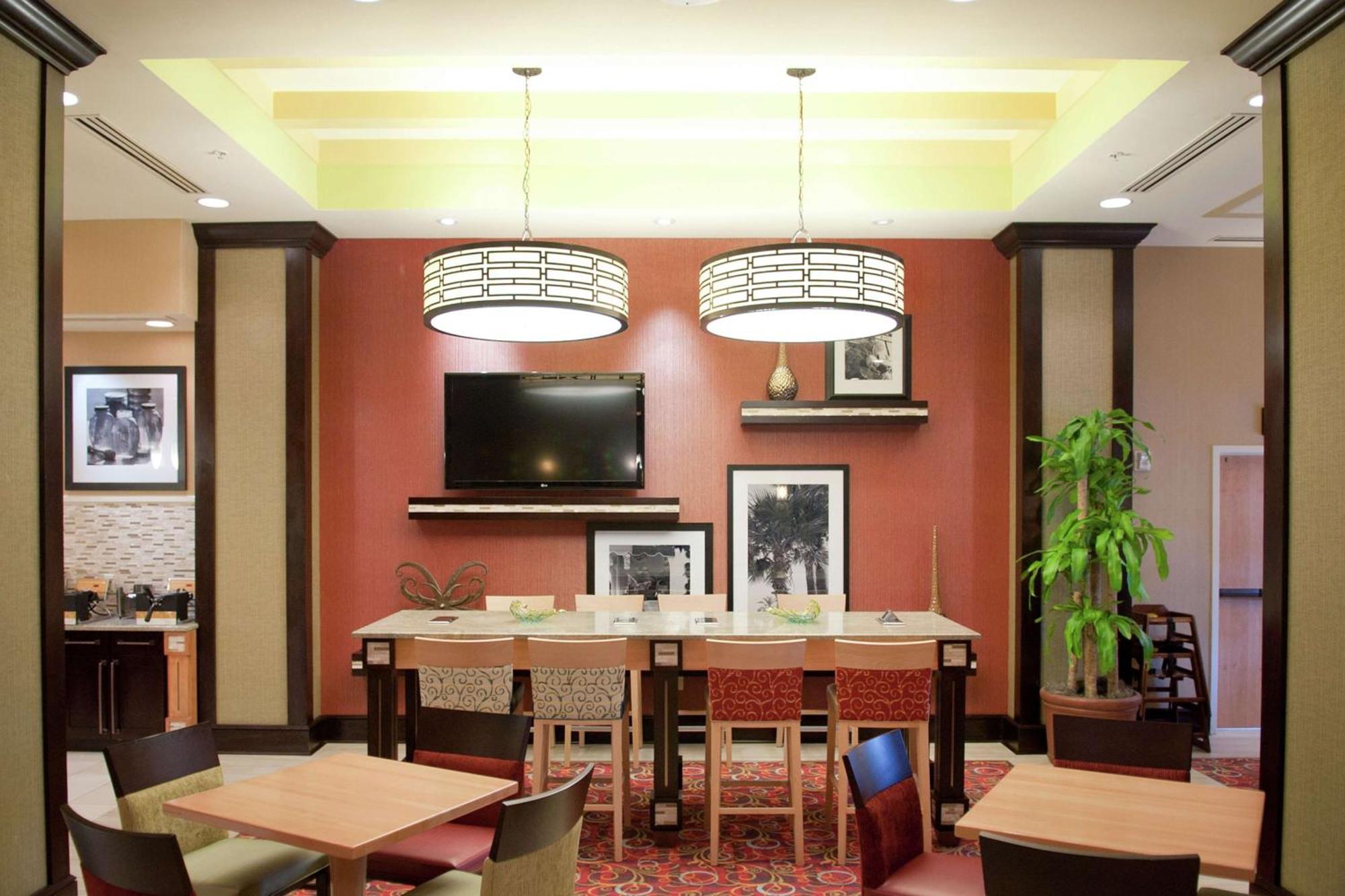 Hampton Inn & Suites St. Petersburg/Downtown Ngoại thất bức ảnh